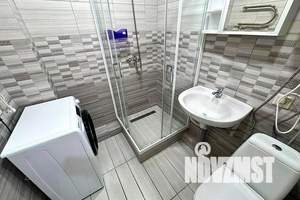 1-к квартира, посуточно, 30м2, 10/12 этаж