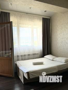 1-к квартира, посуточно, 38м2, 8/8 этаж