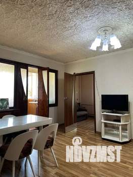 2-к квартира, посуточно, 45м2, 4/5 этаж