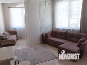 Студия квартира, посуточно, 27м2, 3/6 этаж