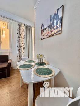 1-к квартира, посуточно, 37м2, 1/6 этаж