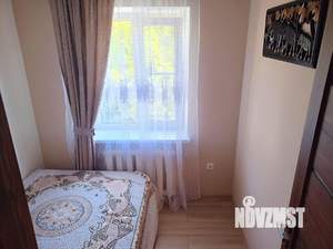 3-к квартира, посуточно, 48м2, 3/3 этаж