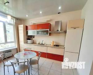 2-к квартира, посуточно, 49м2, 1/1 этаж