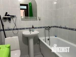 1-к квартира, посуточно, 38м2, 3/7 этаж