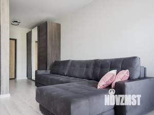 Студия квартира, посуточно, 35м2, 4/21 этаж