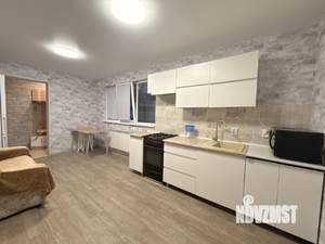 3-к квартира, на длительный срок, 42м2, 1/3 этаж