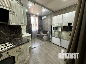 1-к квартира, посуточно, 38м2, 4/8 этаж