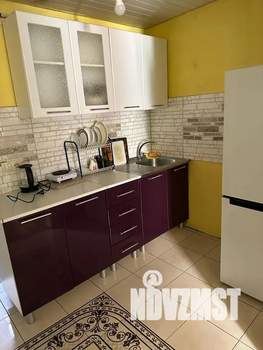 Студия квартира, посуточно, 35м2, 1/3 этаж