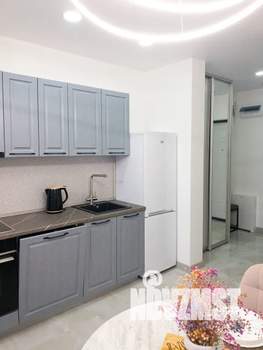 1-к квартира, посуточно, 46м2, 2/18 этаж