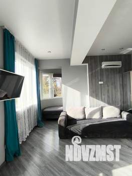 1-к квартира, посуточно, 40м2, 7/15 этаж