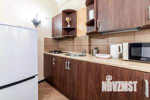 1-к квартира, посуточно, 32м2, 2/7 этаж