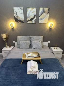 2-к квартира, посуточно, 40м2, 3/6 этаж