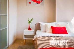1-к квартира, посуточно, 40м2, 1/1 этаж