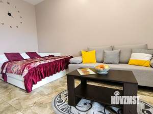 Студия квартира, посуточно, 25м2, 1/3 этаж