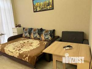 Студия квартира, посуточно, 27м2, 2/5 этаж