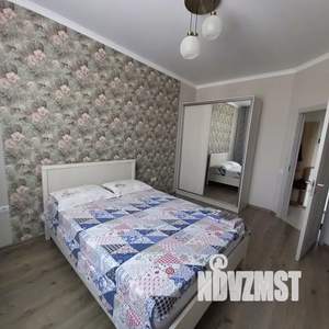 1-к квартира, посуточно, 33м2, 6/9 этаж