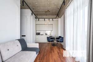 1-к квартира, посуточно, 40м2, 3/6 этаж