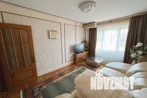 3-к квартира, посуточно, 60м2, 2/5 этаж