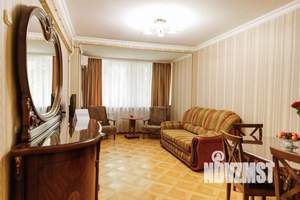 3-к квартира, посуточно, 72м2, 1/1 этаж