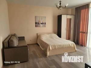 Студия квартира, посуточно, 75м2, 3/3 этаж