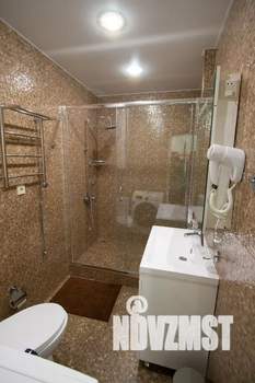 1-к квартира, посуточно, 47м2, 2/5 этаж