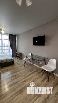 Студия квартира, посуточно, 30м2, 17/17 этаж