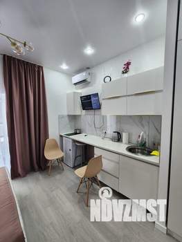 Студия квартира, посуточно, 20м2, 3/3 этаж