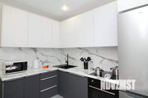 1-к квартира, посуточно, 37м2, 1/1 этаж