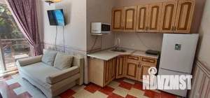1-к квартира, посуточно, 35м2, 2/4 этаж