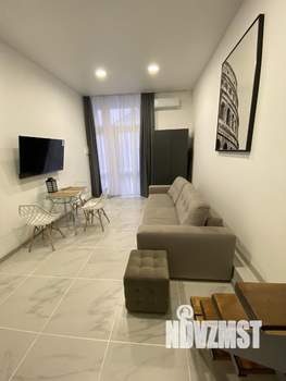 Студия квартира, посуточно, 30м2, 1/3 этаж
