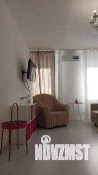 1-к квартира, посуточно, 38м2, 1/5 этаж