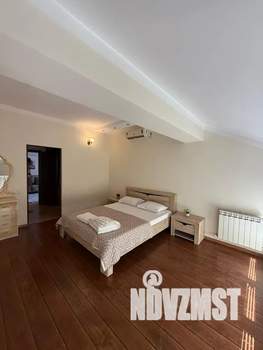 3-к квартира, посуточно, 80м2, 4/4 этаж