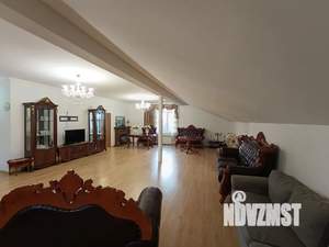 2-к квартира, посуточно, 130м2, 4/4 этаж