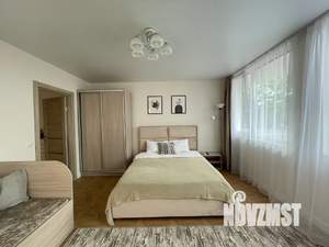 2-к квартира, посуточно, 65м2, 2/3 этаж