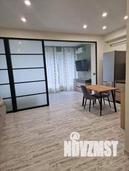 2-к квартира, посуточно, 42м2, 5/13 этаж