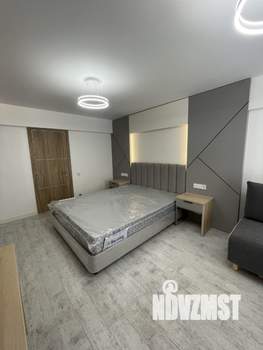 Студия квартира, посуточно, 27м2, 1/7 этаж