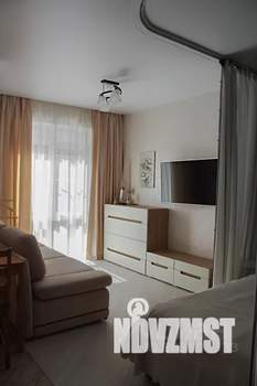 Студия квартира, посуточно, 30м2, 1/4 этаж