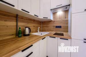 Студия квартира, посуточно, 25м2, 3/10 этаж