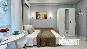 Студия квартира, посуточно, 20м2, 1/4 этаж