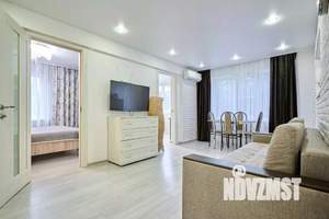 1-к квартира, посуточно, 54м2, 1/1 этаж