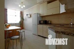 1-к квартира, посуточно, 39м2, 7/7 этаж