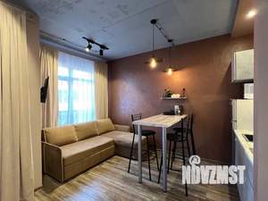 Студия квартира, посуточно, 32м2, 1/3 этаж