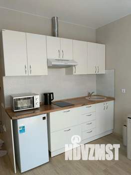Студия квартира, посуточно, 25м2, 3/3 этаж