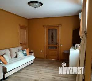 3-к квартира, посуточно, 56м2, 2/3 этаж