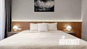 Студия квартира, посуточно, 37м2, 1/3 этаж