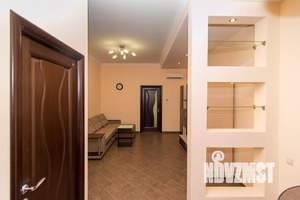 3-к квартира, посуточно, 60м2, 1/1 этаж