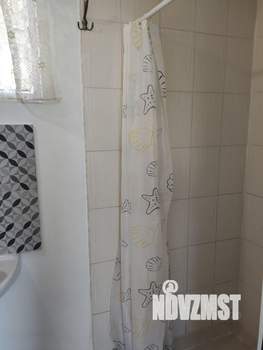 1-к квартира, посуточно, 13м2, 1/2 этаж