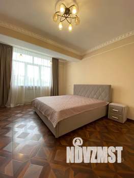 2-к квартира, посуточно, 100м2, 3/14 этаж