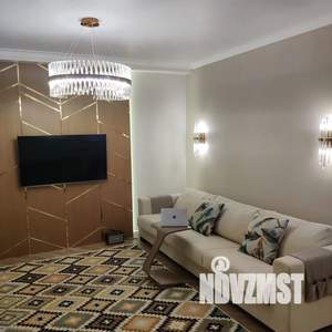 1-к квартира, посуточно, 50м2, 2/3 этаж