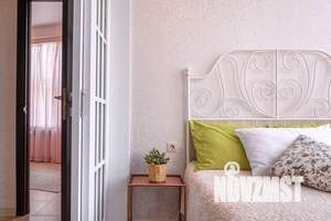 2-к квартира, посуточно, 55м2, 1/1 этаж